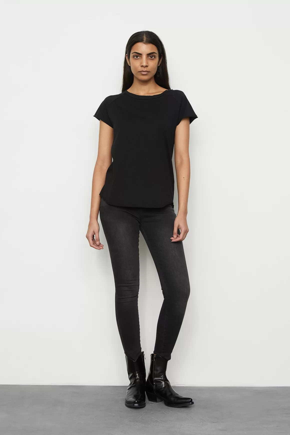 Rabens Saloner Tops & T-Shirts | Adea